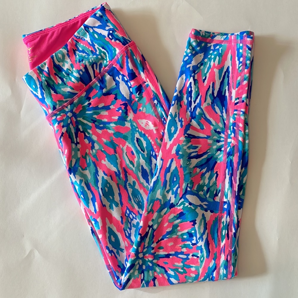 Lilly Pulitzer Luxletic Weekender Legging Tiki Pink Shake It Up